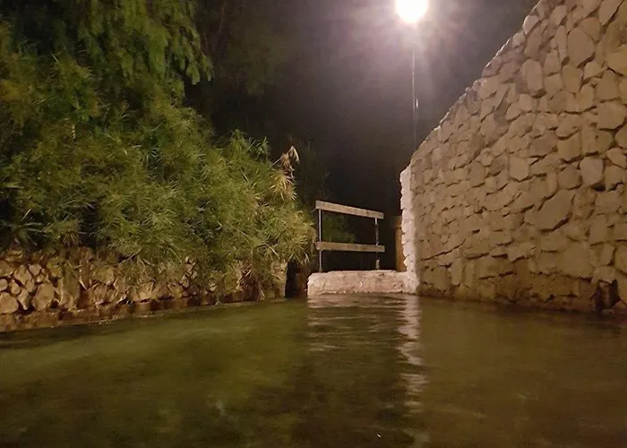 Terme Acqua Pia 호텔 몬테바고
